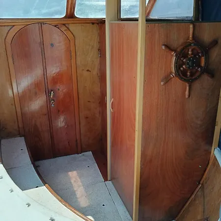 Hotel na wodzie The Boat