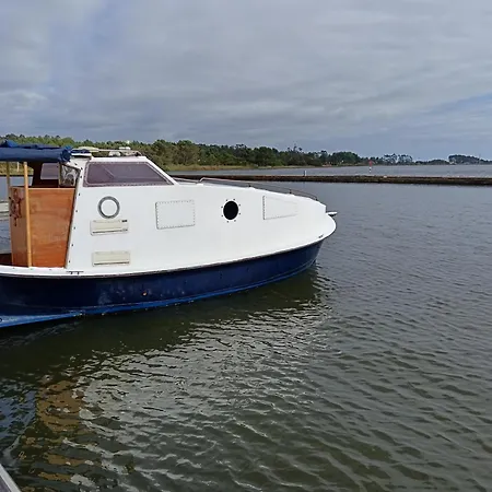 Bådhotel The Boat Ovar