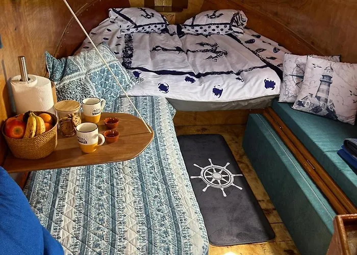 The Boat * オヴァール